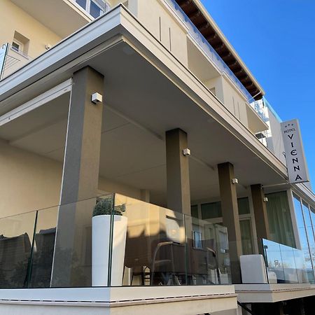 Hotel Vienna Rivazzurra Rimini Exteriér fotografie