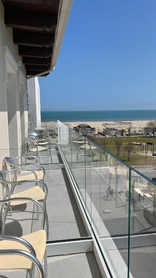 Hotel Vienna Rivazzurra Rimini Exteriér fotografie