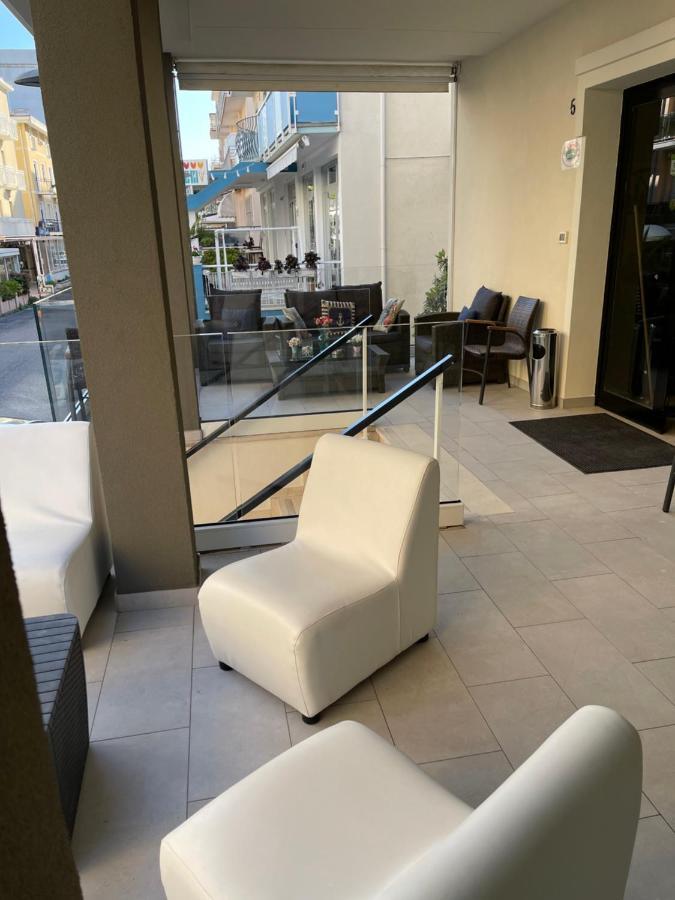 Hotel Vienna Rivazzurra Rimini Exteriér fotografie